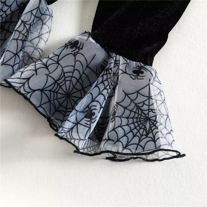 Halloween Baby Clothes Suit Infant Baby Girls Clothing Set Sleeveless Halter Top+Cobweb Patchwork Flare Pants Summer Clothes Suit 0-24 month